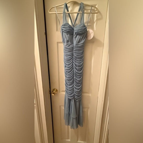 Selfie Leslie Blue Bodycon Midi Dress Sweetheart Neckline - Picture 3 of 7